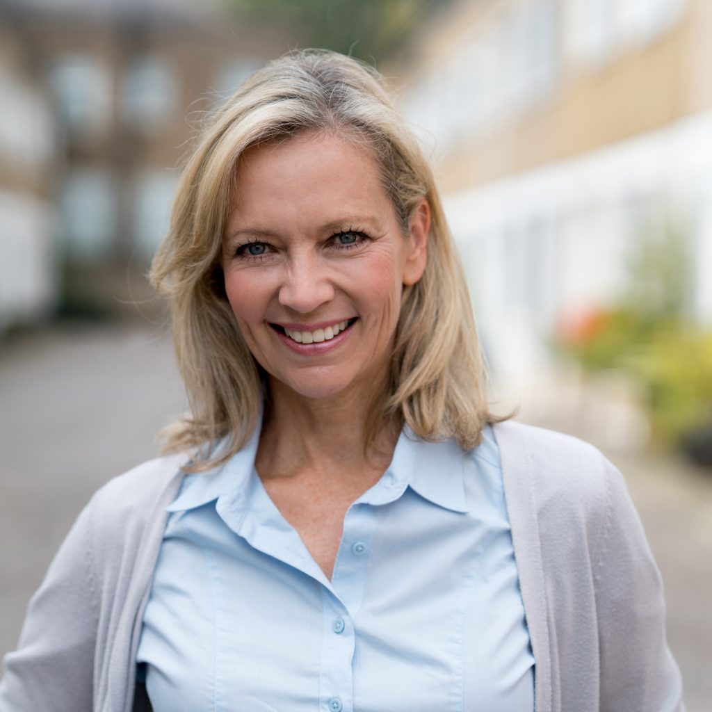 Lens Replacement Surgery Optyco Laser Eye Surgery